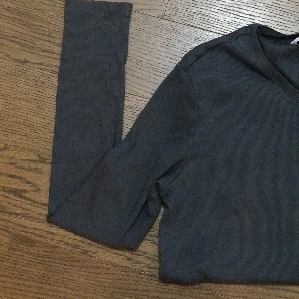 💙 SALE [men’s] Calvin Klein V-Neck Long Sleeve